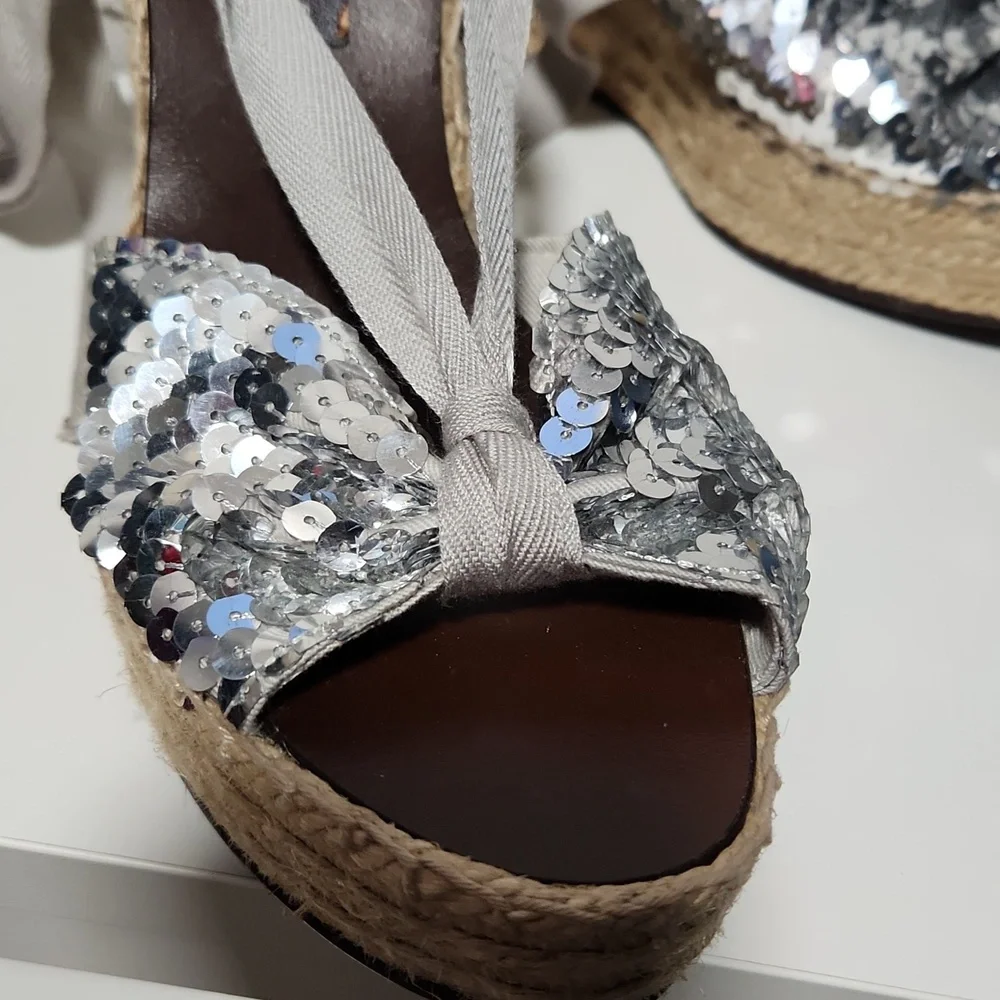 NWOT Marc by Marc Jacobs sequined wedge sandal with tie up ankles- size 39